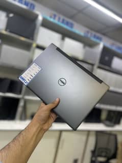 Dell 7370