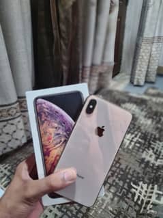 XSMAX