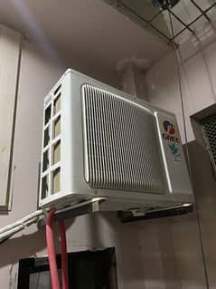 Gree 1 Ton Ac