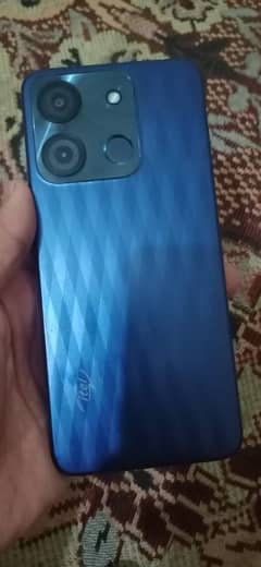 4+4Gb Ram 128Gb memory
