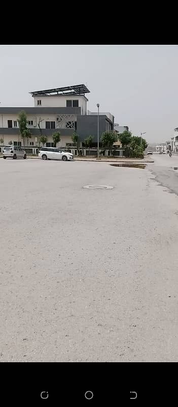 new cutting 25 marla plot A block back open bahria phase 8 18