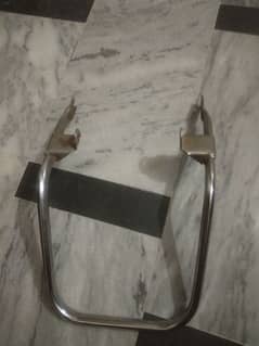 125 carial back stand
