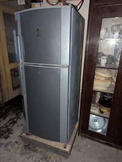 Dawlance  fridge for sale bilkul okay hai