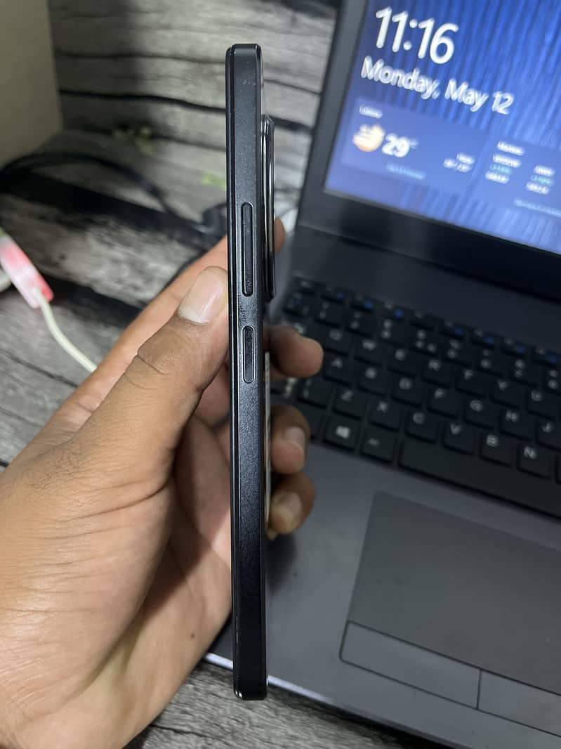 Redmi A3 for sale 10/10 condition only 15 days use 4/128Gb 4