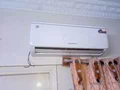 pel AC majestic 1ton
