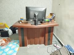 Office Computer Table For sale (urgent)