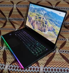 MSI GE76 Raider 11UH-472US SteelSeries RTX3080 / 16 GB Gaming Laptop