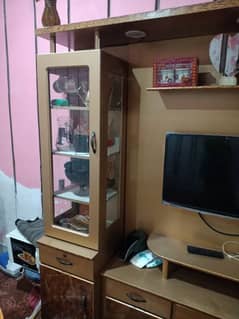 showcase and lcd almari