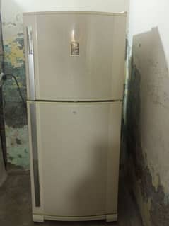 Dawlance large size fully okay fridge