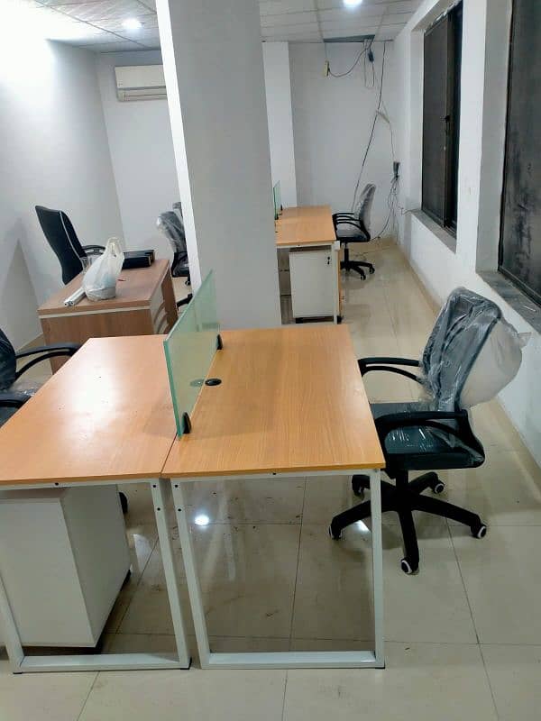 computer table/study table/workstation table/ office table/study desk. 3