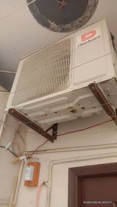 Dawlance 1 ton ac