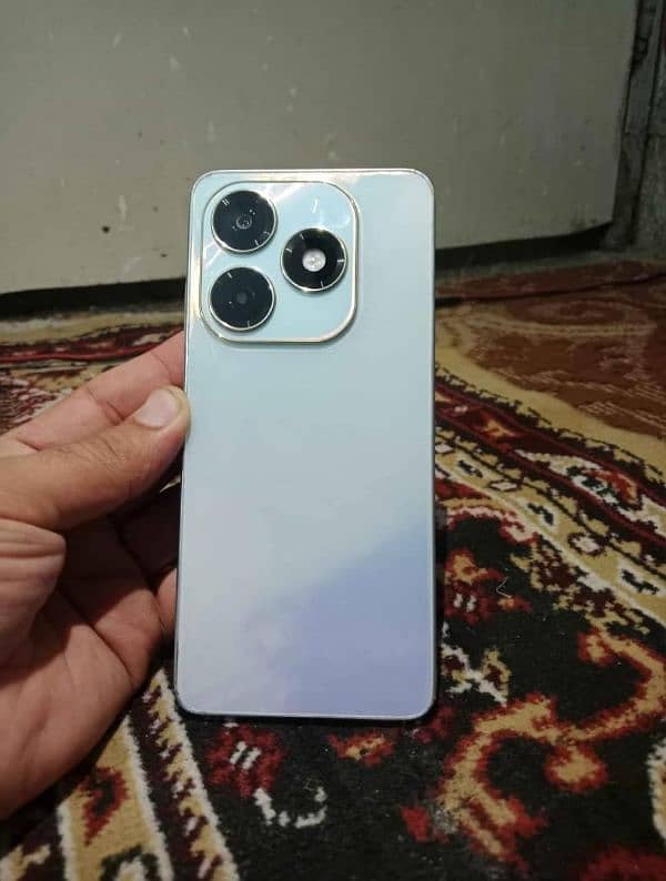 Tecno spark 20 8+8/256 without box no any fult 0