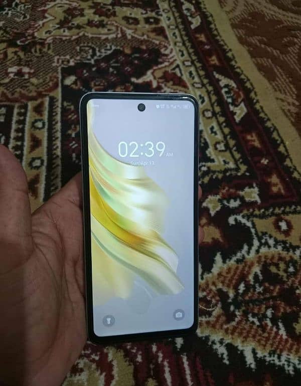 Tecno spark 20 8+8/256 without box no any fult 5