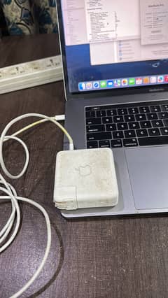 MacBook Pro  16 inch 2017