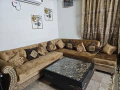L shape 7 seater Sofa Almost Brand new