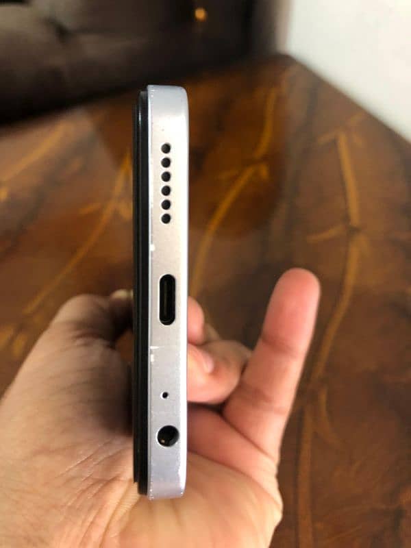 tecno spark 20 2