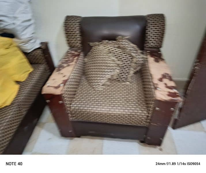 6 seater sofa with covers, 3 side tables 3
