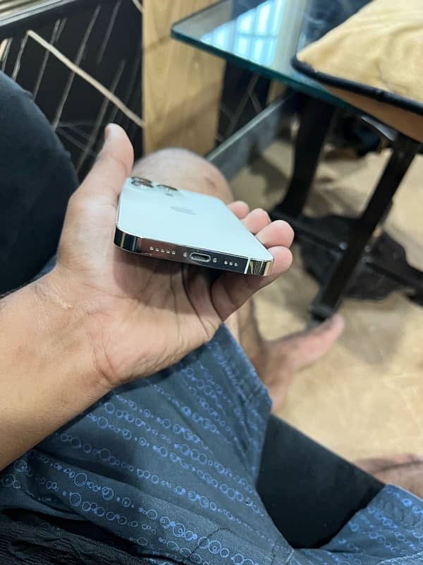 Iphone 13 pro 2