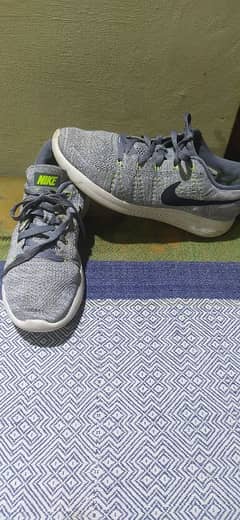 Nike shoes size 7 uk