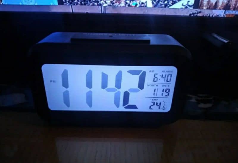 Digital LCD Alarm Clock with Calendar  Thermometer 4