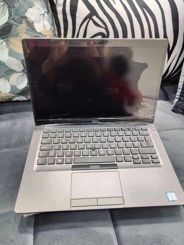 Dell Latitude 5400 i5 8th Generation 8gb Ram 256gb SSD 14" IPS FHD Dis 11