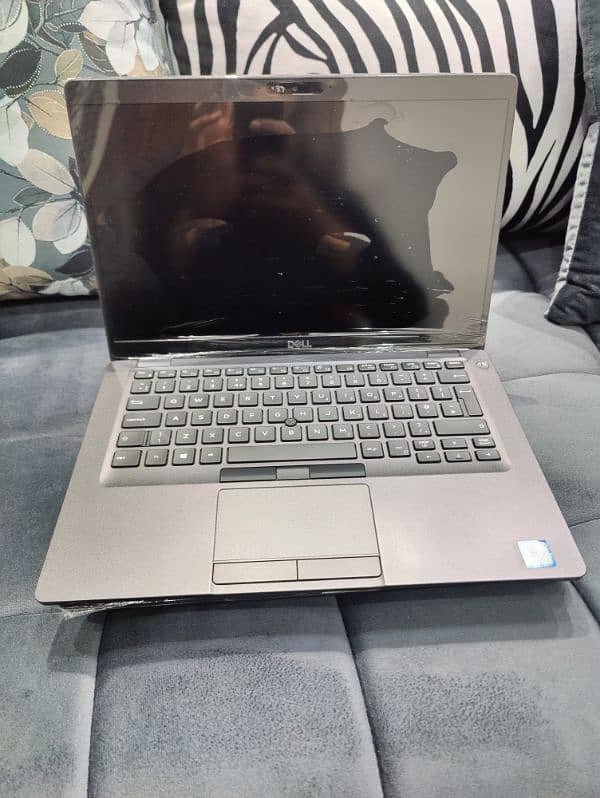 Dell Latitude 5400 i5 8th Generation 8gb Ram 256gb SSD 14" IPS FHD Dis 12