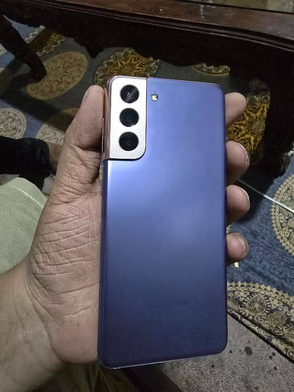 s21 12/256 gb non pta but sim working dot and minor shade 0