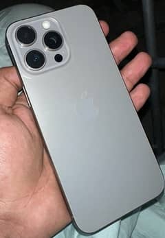 IPhone 15 Pro Max JV