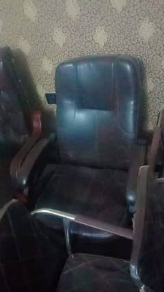 selling office chairs sofa and table