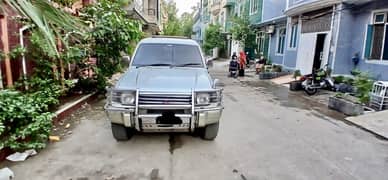 Mitsubishi pejero V6 model 96 in good condition.