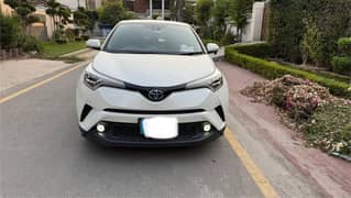 TOYOTA CH-R G-LED