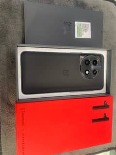 One Plus 11 16/256 Full box Scratchless Non PTA