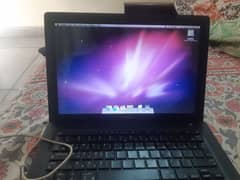 Apple mack book  Core 2 Due