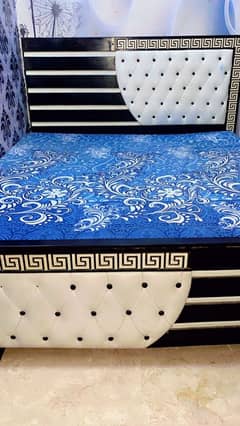 king size bed good condition