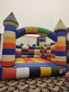 jumping castle available Rent