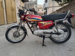 Honda 125 Model 2019 Islamabad Number. 03025000327