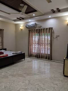 16 Marla Semi Commercial House Available For Sale