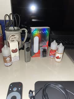 Oxva pro 2 kit w/ 2 pods & 4 juices