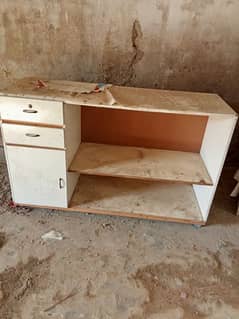 counter and showcase for multi purpose