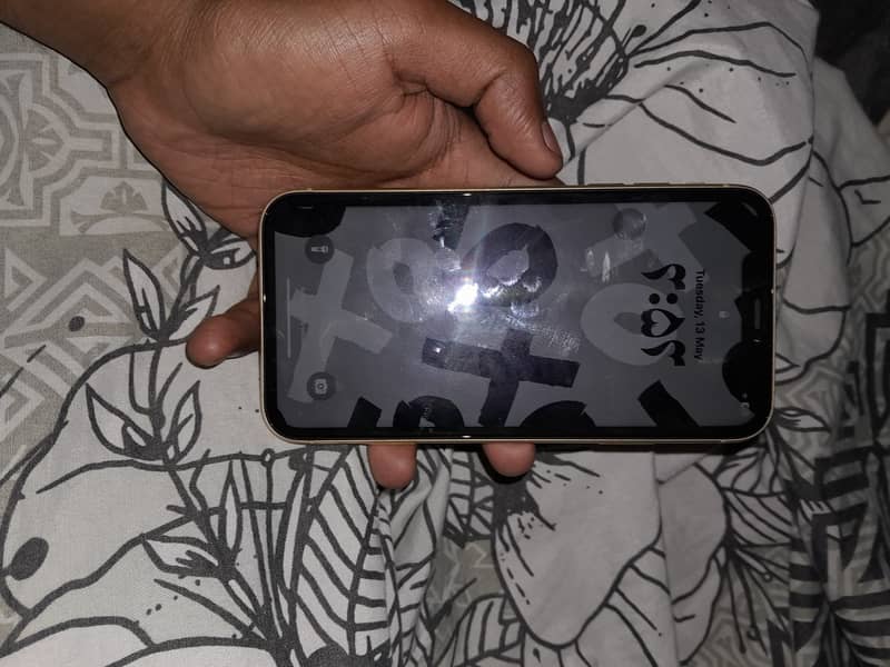 Iphone xr for sell 2