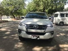 Toyota Fortuner V 2019/20