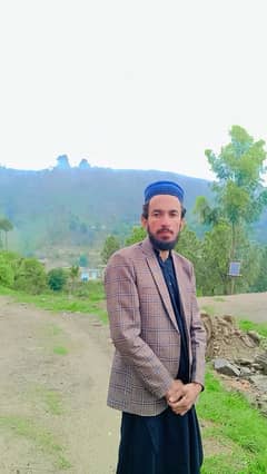 مجھے