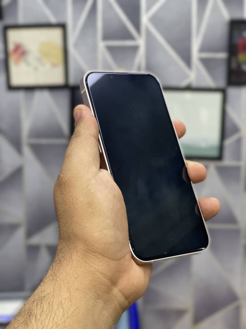 iphone 13 128gb pta approved 86% battery waterpack 8