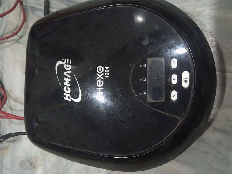 Homage 1200VA output. Dc 12 volt input. 0