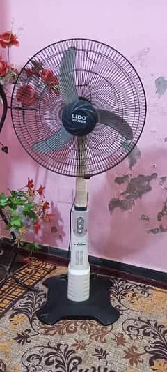 lido rechargeable branded fan good working condition