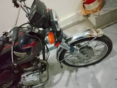Honda 125 in excellent condition 2017 model