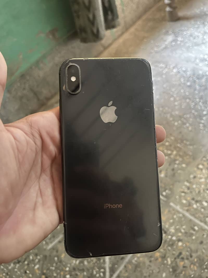 Iphone xs max Non PTA condition 9/10 7