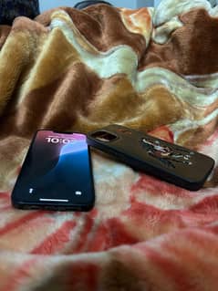 Selling iphone 13 in neat and clean condition