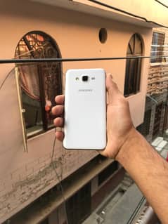 Samsung J7 2/16