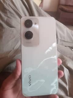 vivo y 18